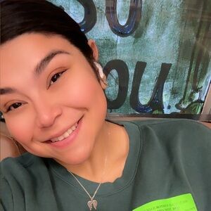 Meet your Posher, Amanda